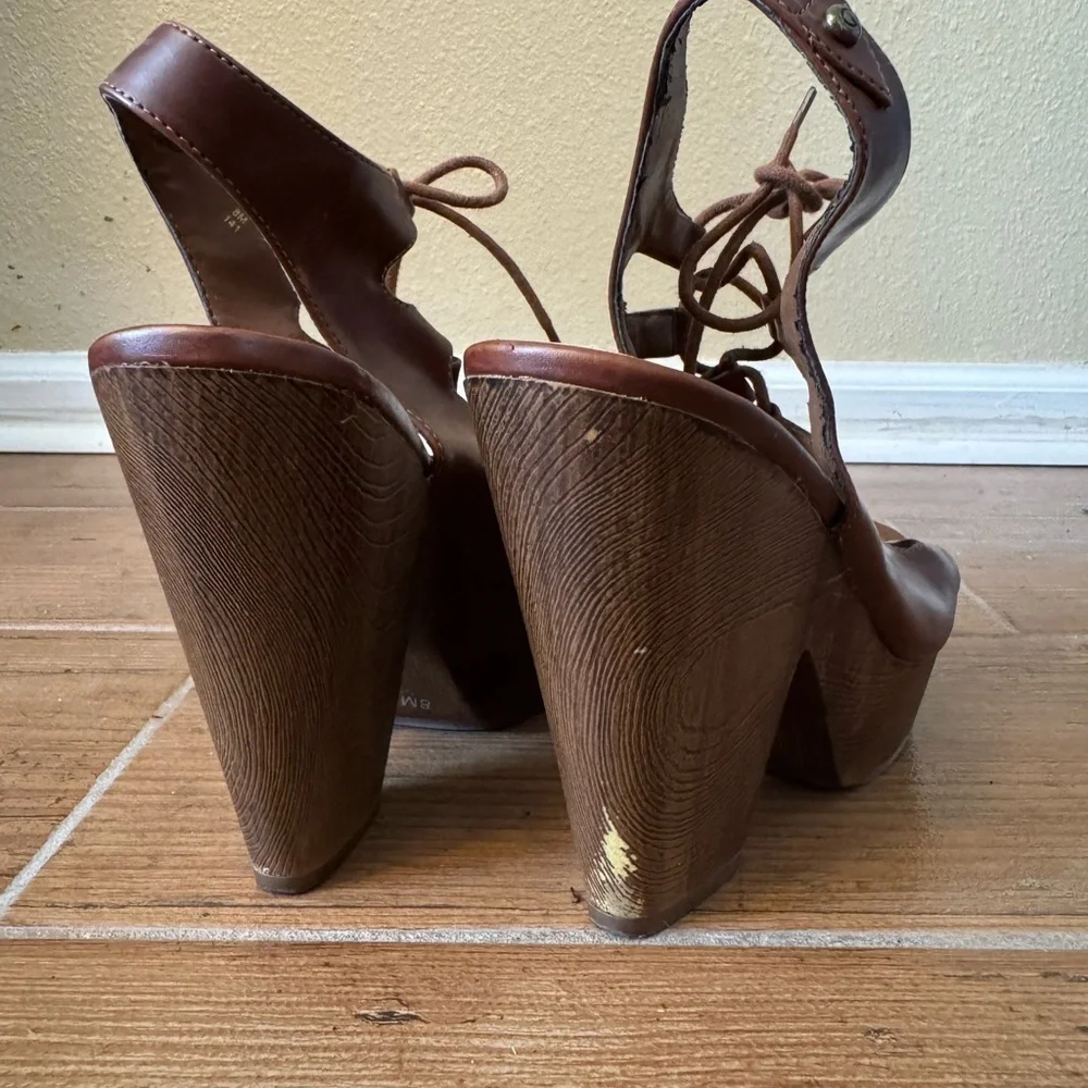 G by Guess chic vintage